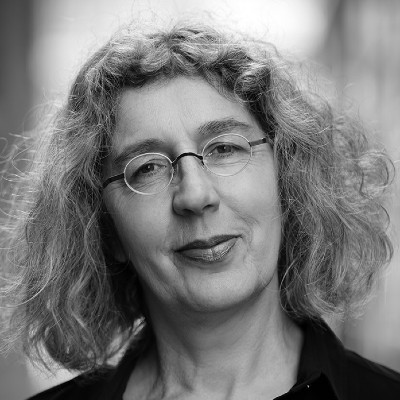 prof dr Sandra van Dulmen